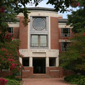 Entrance of Swem Library